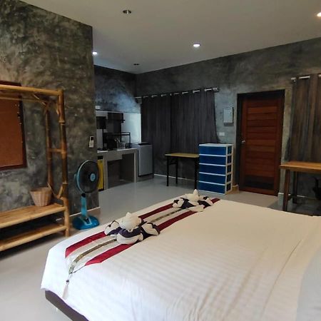 Le Grand Bleu Hotel Wok Tum Экстерьер фото